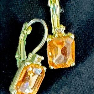 Yellow tone yellow/orange tone lever back earrings.